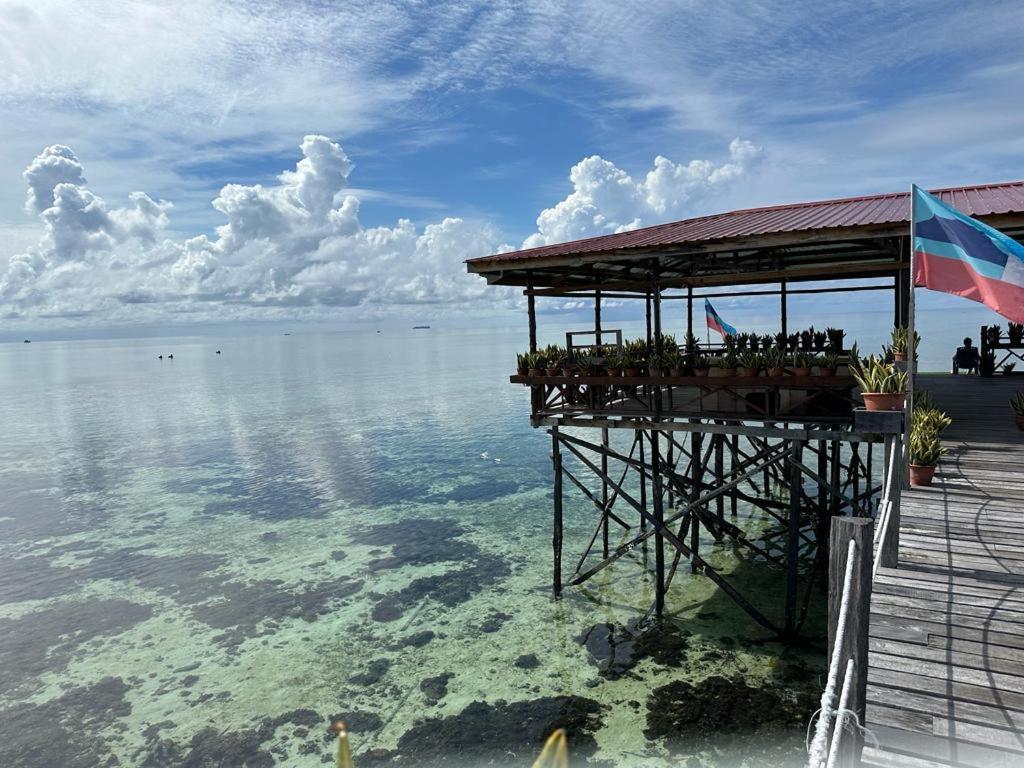 Mabul Backpackers Daire Mabul Island Dış mekan fotoğraf