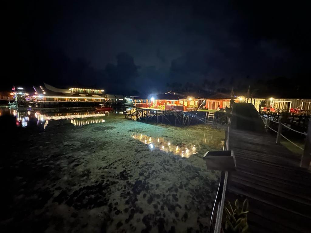 Mabul Backpackers Daire Mabul Island Dış mekan fotoğraf