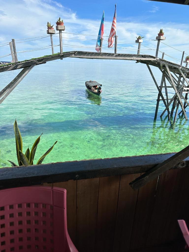 Mabul Backpackers Daire Mabul Island Dış mekan fotoğraf